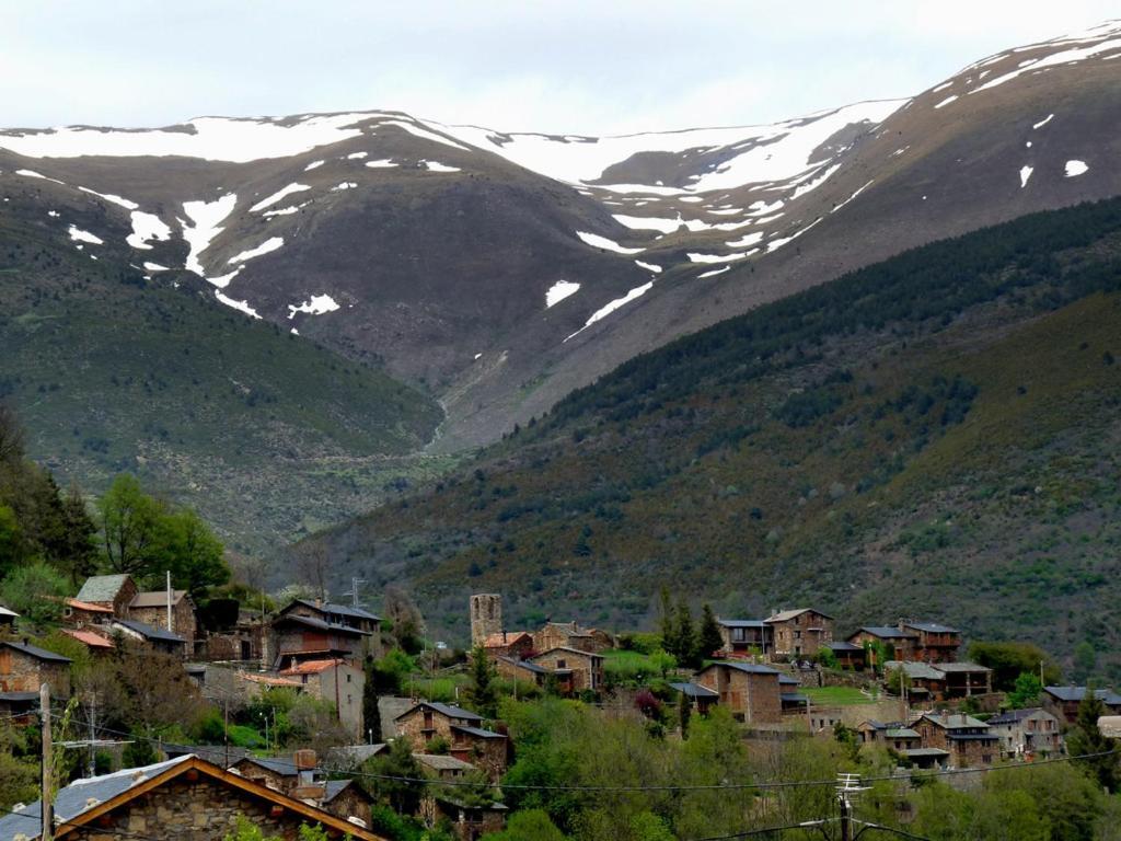 Can Serraima, Casa Rural A Prop De La Cerdanya Neva Exterior foto